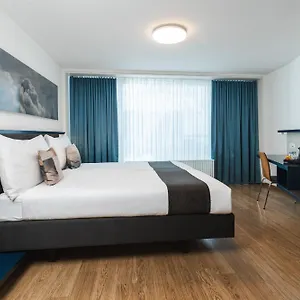 *** Hotell Bristol Schweiz